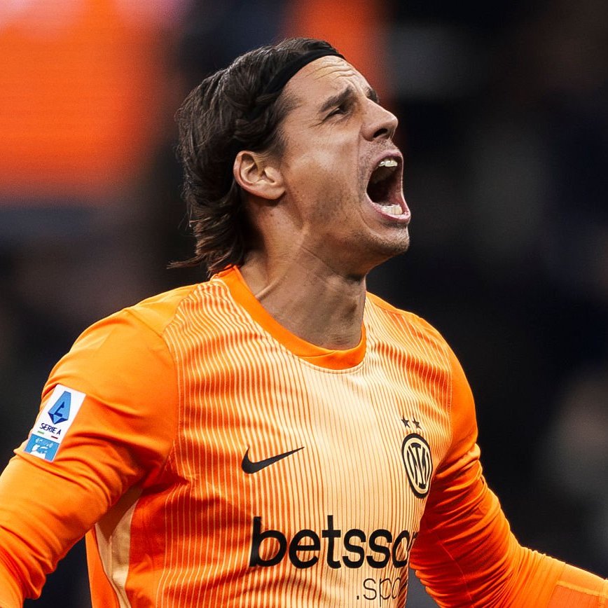 Yusty121's tweet photo. 🚨 BREAKING: Yann Sommer will LEAVE Inter this summer when he contract expires. The club will sign a new goalkeeper, a young player. 🇨🇭
#Intertransfer 
[@SkySport via @DiMarzio] https://t.co/EUIJWCZaCK
