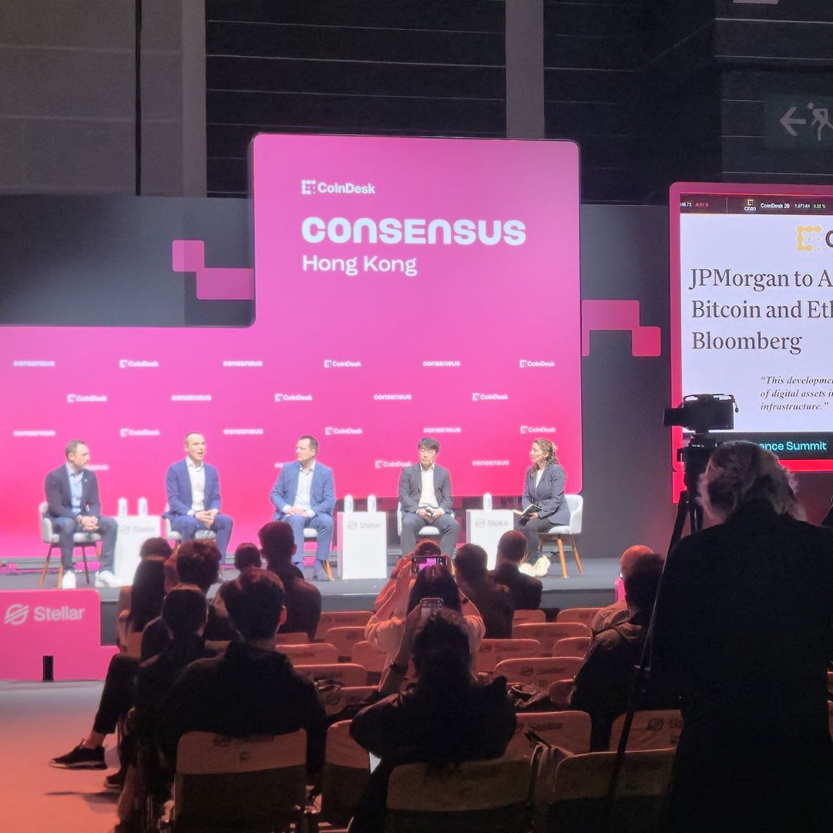 HollaEx® tweet media