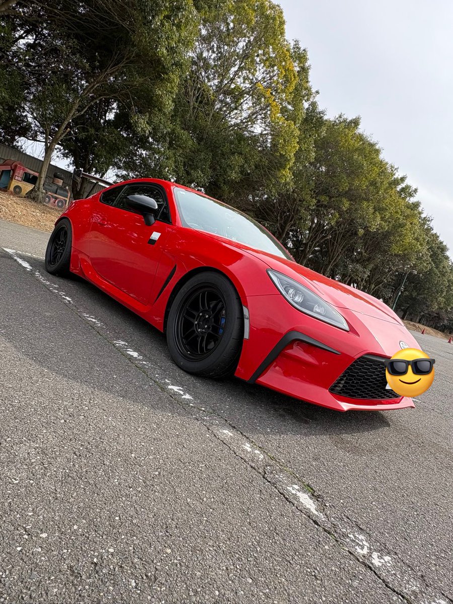 TiRacingtir's tweet photo. 【⭐️嬉しいご報告が続きます！】

エナペタルTiスペック車高調へ変更していただいたGR86。

筑波サーキット コース1000にて——

なんと、このポカポカ陽気のコンディションの中
自己ベストを1秒更新！

そしていよいよ
39秒台目前。

セット変更がしっかり結果として現れる瞬間は、
本当に嬉しいですね。

素晴らしいご報告、ありがとうございました😊

#GR86
#エナペタルTiスペック
#TiRACING
#筑波サーキット
#TC1000