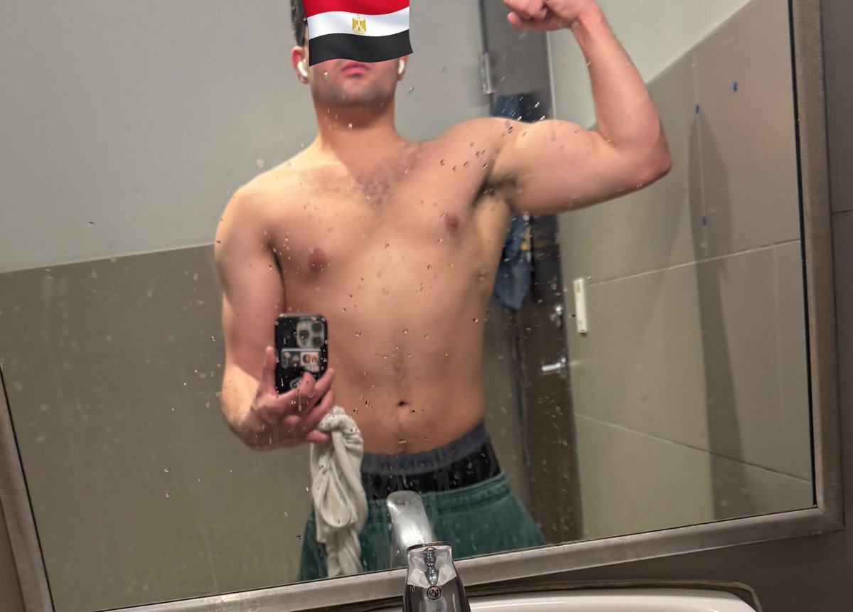 MaskedArabBoy's tweet photo. Every time Muslim men are done with you, you leave looking smaller, quieter, emptied out. And then you return anyway. Not forced. Not threatened. You come back on your own. That’s not weakness anymore. That’s conditioning.   #mnwo #cashgod #cashmaster $niff $erve https://t.co/2h8nBoUBtZ