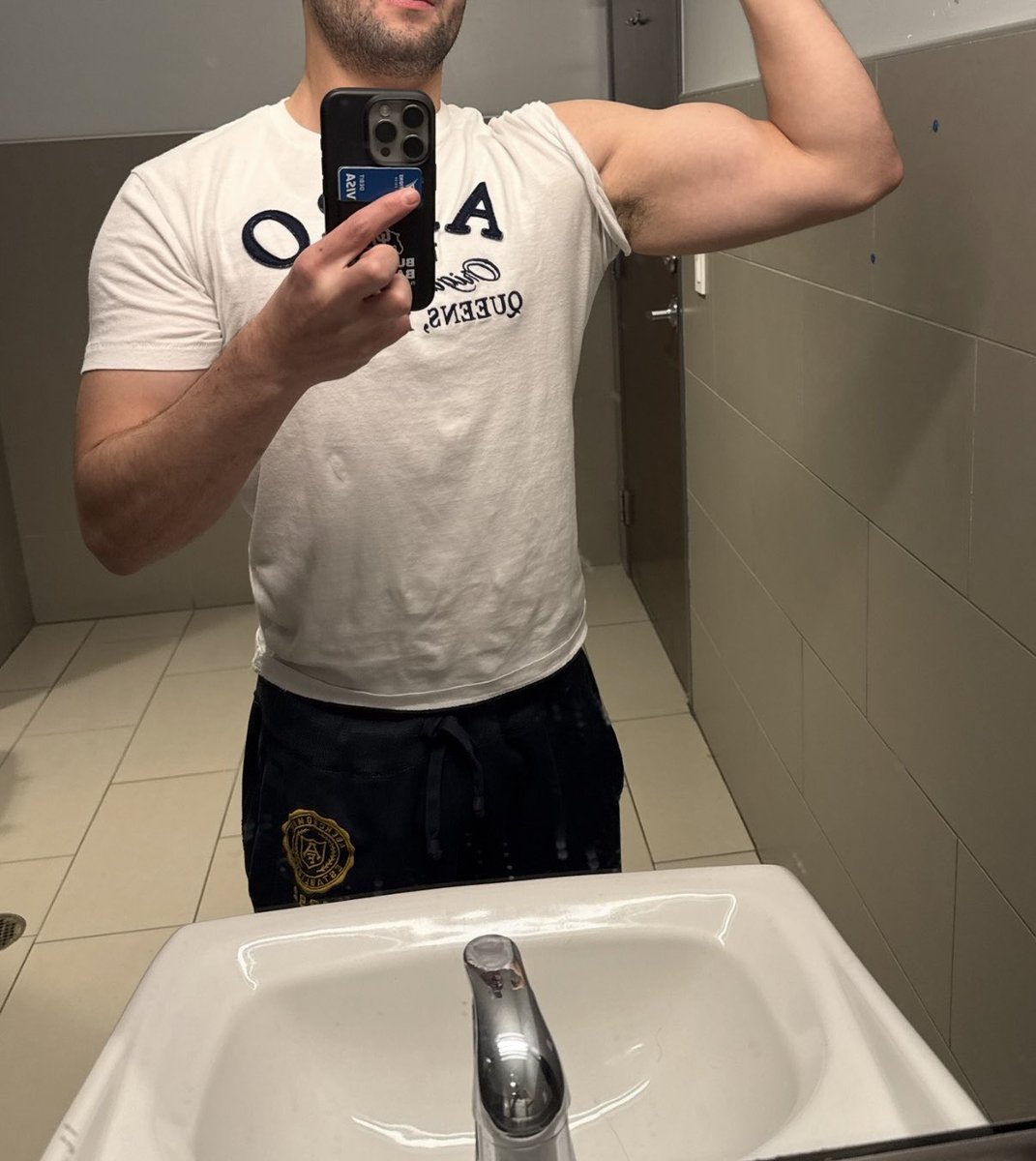 MaskedArabBoy's tweet photo. You say i control you, but that would require resistance. You don’t resist. You adjust. You orbit. You settle into place the second you’re around Muslim men, like your mind recognizes where it belongs. That’s why you always come back. You’re not tapped you’re in heaven. $end https://t.co/EugJ4Q3ueW