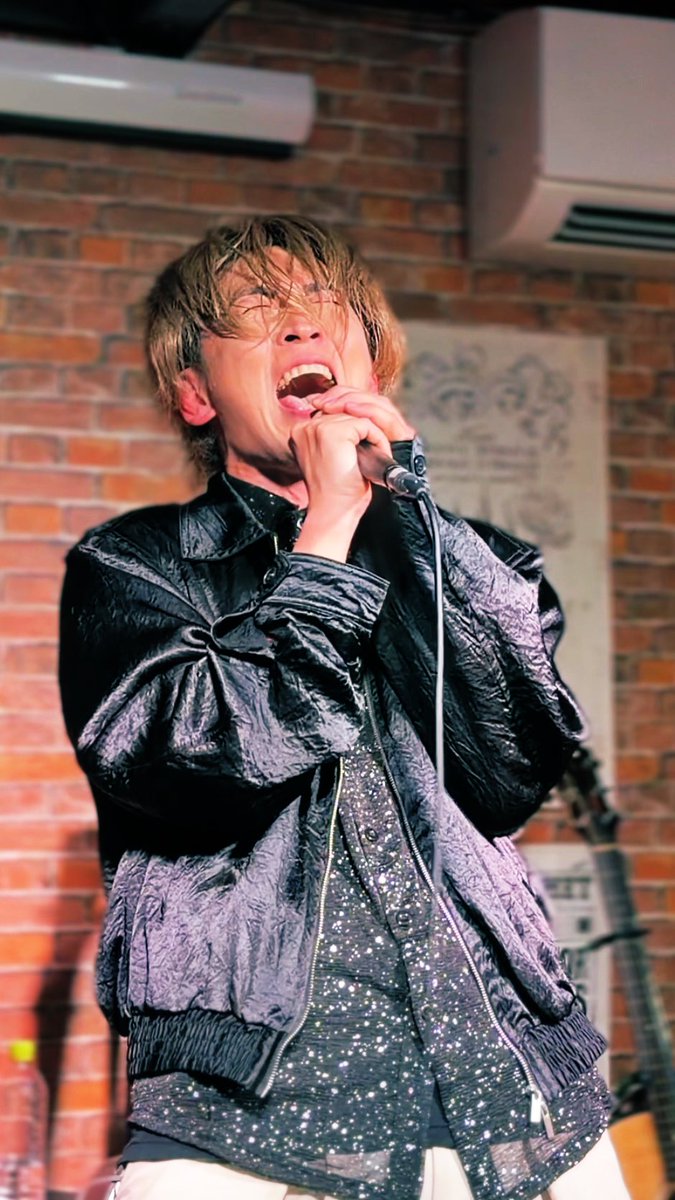 2026.2.23
BRAVE BROTHERS pre' 「Destiny~二度あることは三度ある~」 
📍#RememberU
 
Tokyo  twilightカッコよすぎっ🤩✨
ラストは利紗ｻﾝの🎸で魚町通り🐟

LIVEの様子は🎥💁‍♀️
premier.twitcasting.tv/uken314/shopca… 

東京 姫路 岡山 姫路の4days‼️✨
ハードスケジュールお疲れ様でしたっっ👏👏