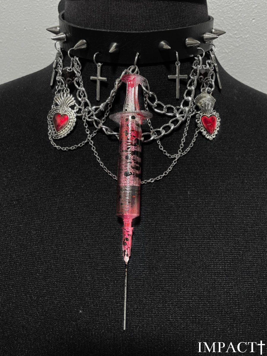 IMPACT_BLOOD12's tweet photo. 🫀 𝓝𝓮𝔀 𝓐𝓻𝓻𝓲𝓿𝓪𝓵 🫀
テクノブレイク中野店 様 【@TB_nakano 】新作入荷
赤子が蝕まれていく様子が美しい
『侵食チョーカー』
と、『注射器チョーカー』の2点を納品させて頂きました。
#テクノブレイク中野
#IMPACT_BLOOD
#ハンドメイド https://t.co/hwszMtJU2c