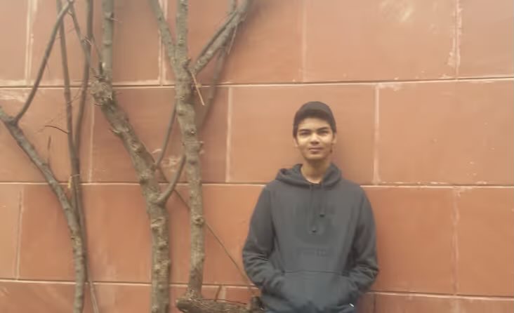> be Tanay Kothari
> spawn in Delhi
> attend DPS RK Puram
> yes, that DPS RK Puram
> the legendary school that casually pumps out $100M+ founders (boAt, Snapdeal, Sugar, Cartesia)

> become a literal academic anomaly
> score a flawless 36/36 on the ACT
> complete 17 undergrad CS