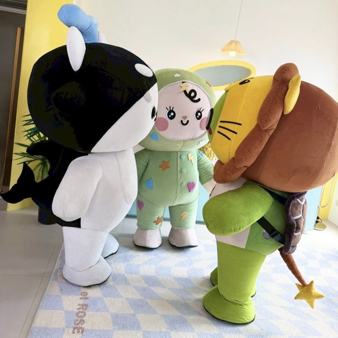 แก๊งเจื้อยแจ้ว 3 คนพูด 0 คนฟัง (🔇)

#KINGMAN #BABII #POLCASAN