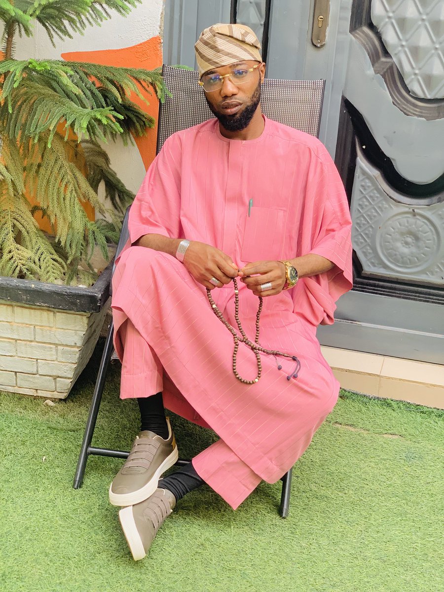 AgboolaEl's tweet photo. Zinah is one of the major sin, yet is becoming a normal and fashion in our society. May Allah distance us from the Zina and everything haram. Ameen 🤲🏼 https://t.co/wH65GYGbmQ