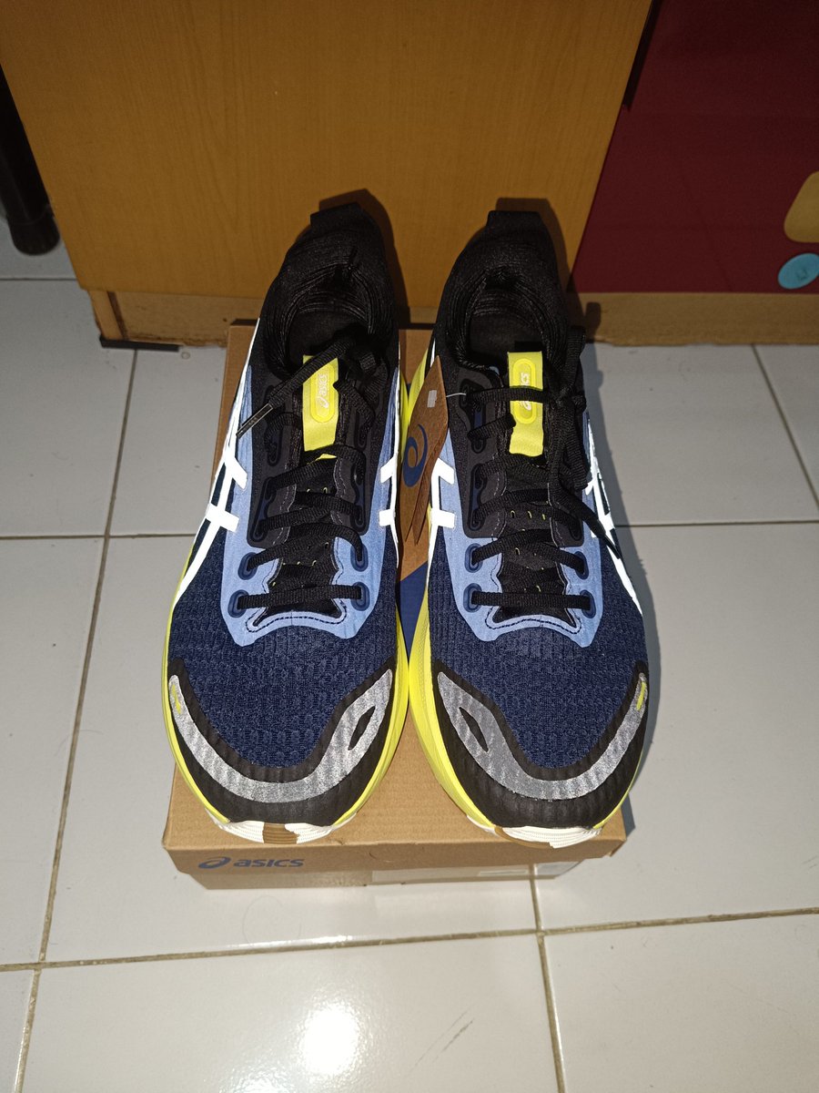 FrhnMZ's tweet photo. WTS 

Asics Gel Kayano 32 (Lite - Show)
Size 47 (Insole 30 cm)
*Belum pernah dipake sama sekali
*Harga Retail masih tinggi 2.7
Nego sampe deal!
Lok Bogor Kota
COD Jakarta depok masih aman https://t.co/hfiWMfiqDv