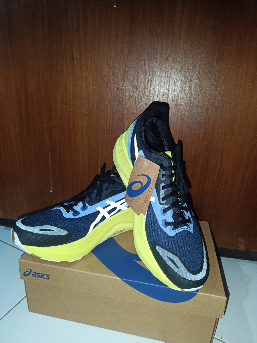 FrhnMZ's tweet photo. WTS 

Asics Gel Kayano 32 (Lite - Show)
Size 47 (Insole 30 cm)
*Belum pernah dipake sama sekali
*Harga Retail masih tinggi 2.7
Nego sampe deal!
Lok Bogor Kota
COD Jakarta depok masih aman https://t.co/hfiWMfiqDv