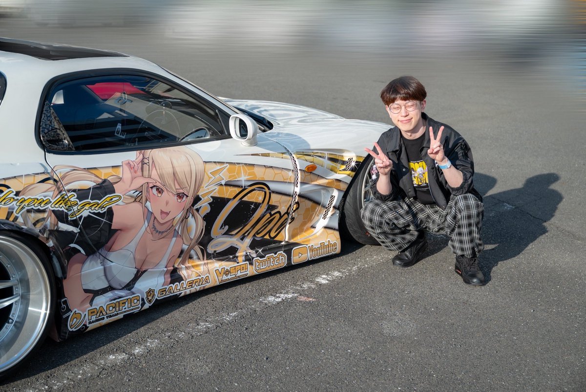 わっ、ポスカ買っていただいてる！！！ありがとうございます