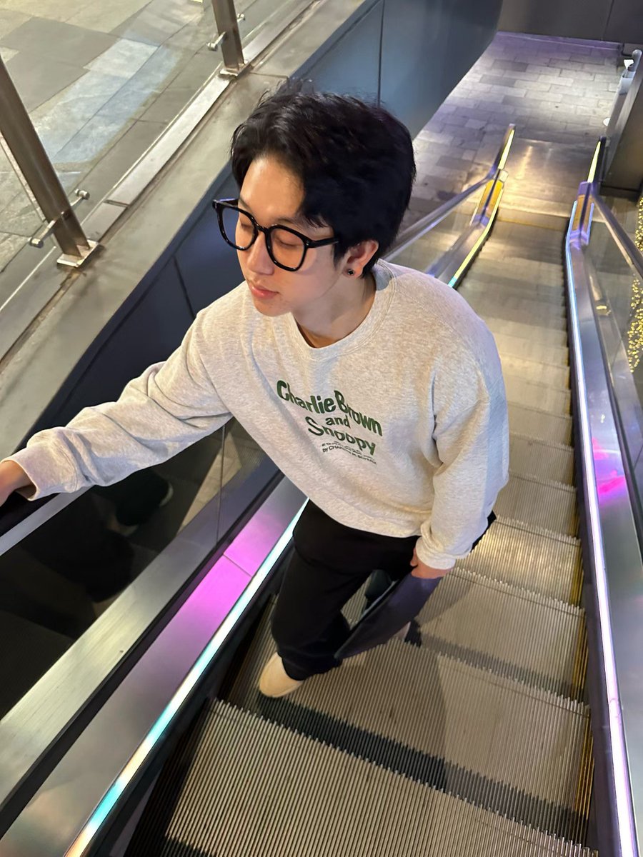 发黄也没人看，还是发自己吧