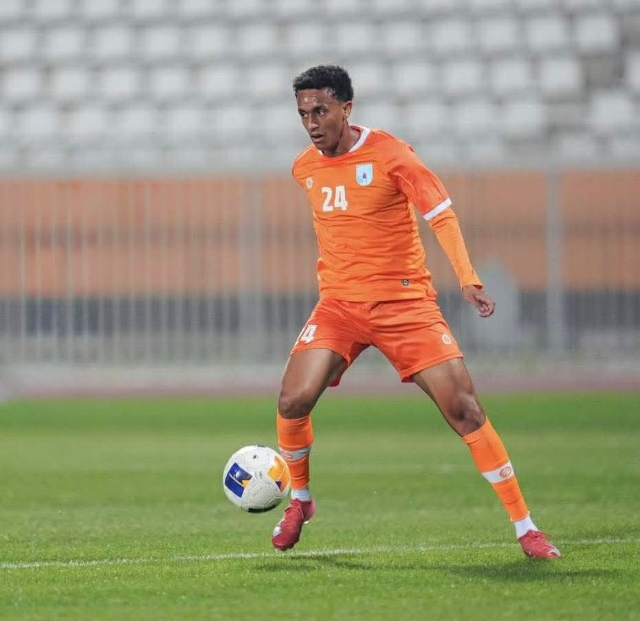 نجم منتخب السودان " عامر عبدالله " 🇸🇩 لاعب نادي كاظمة الكويتي سجل هدف و صنع هدفين امام القادسية بالامس في الدوري الكويتي .. 👏🏽