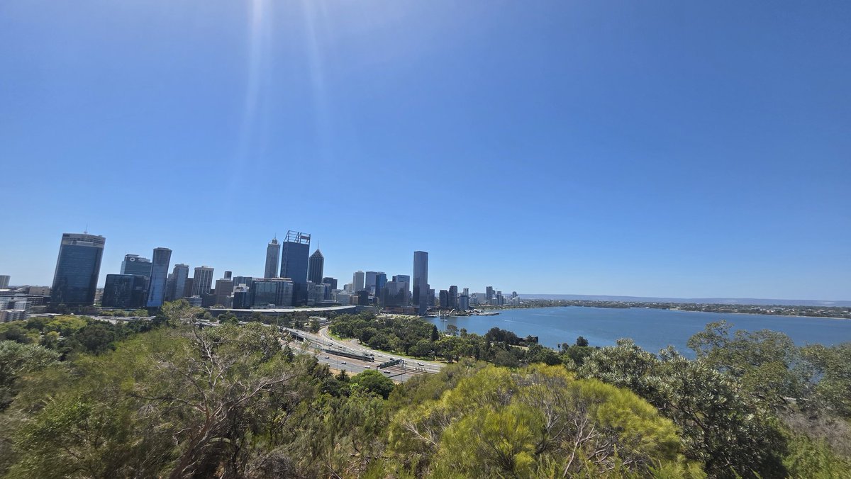 有小小蛮腰的地方