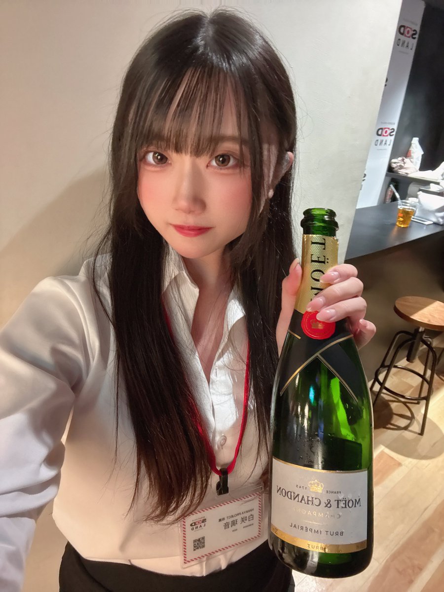 白咲璃音 (@shirosaki_rion) / Posts / X