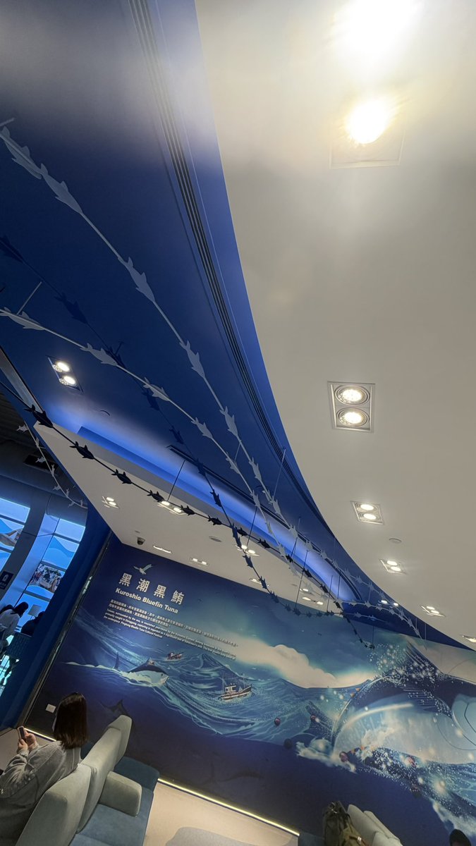 simon0553chen's tweet photo. 帶小舅子準備出遊曼谷囉！
#高雄國際機場 https://t.co/8P7OoyoNwx