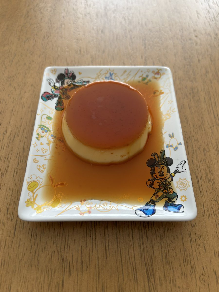 昨日作ったプリンめっちゃ美味しい！