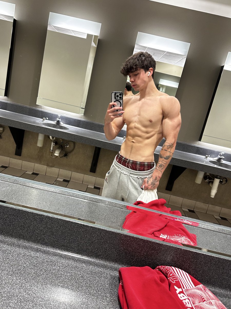 Joey Birlem tweet media