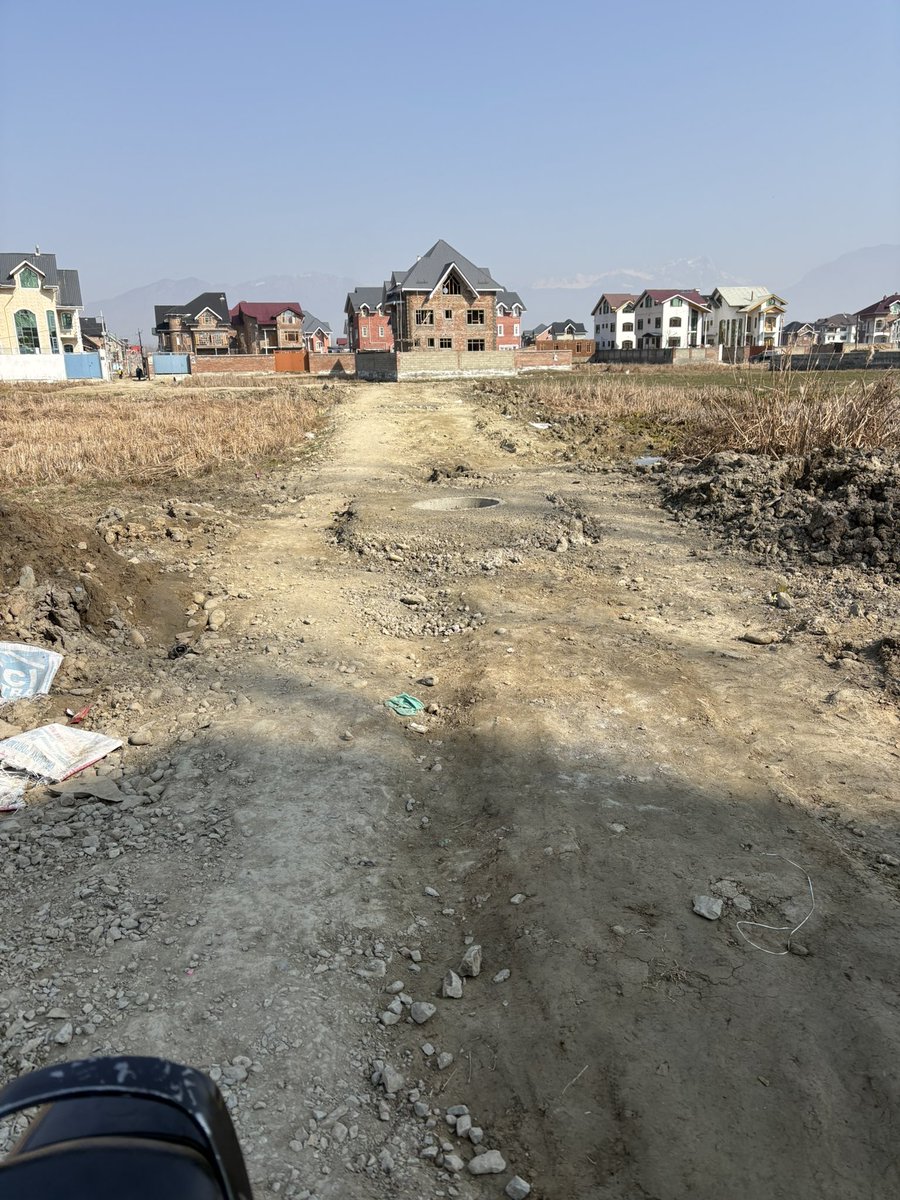 Waseem Naqashgeer tweet media