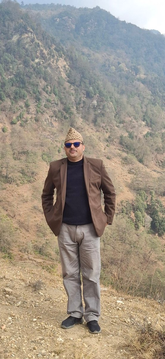 ट्विटर लाई फेसबुक बनाइयो।