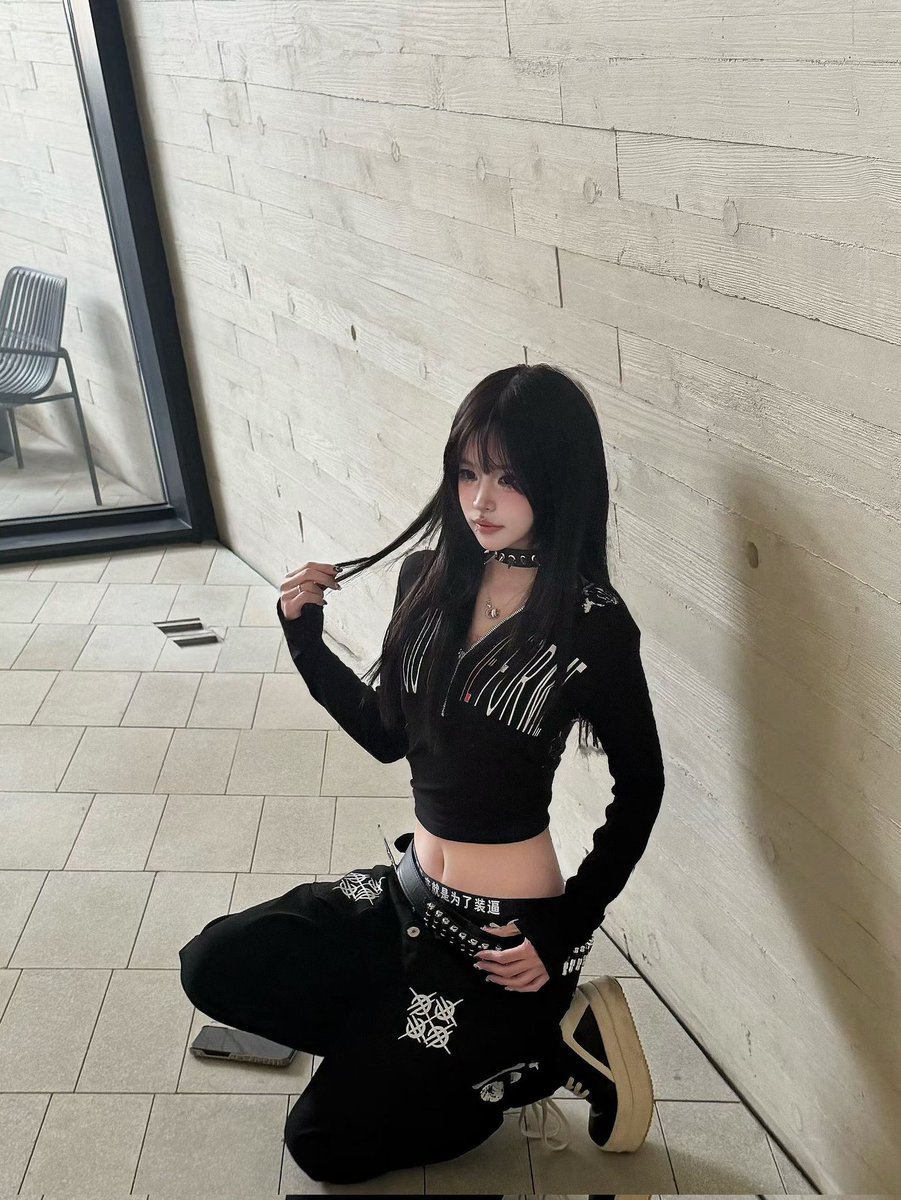 shijia985's tweet photo. 今日份ootd https://t.co/MtqQyioZXU