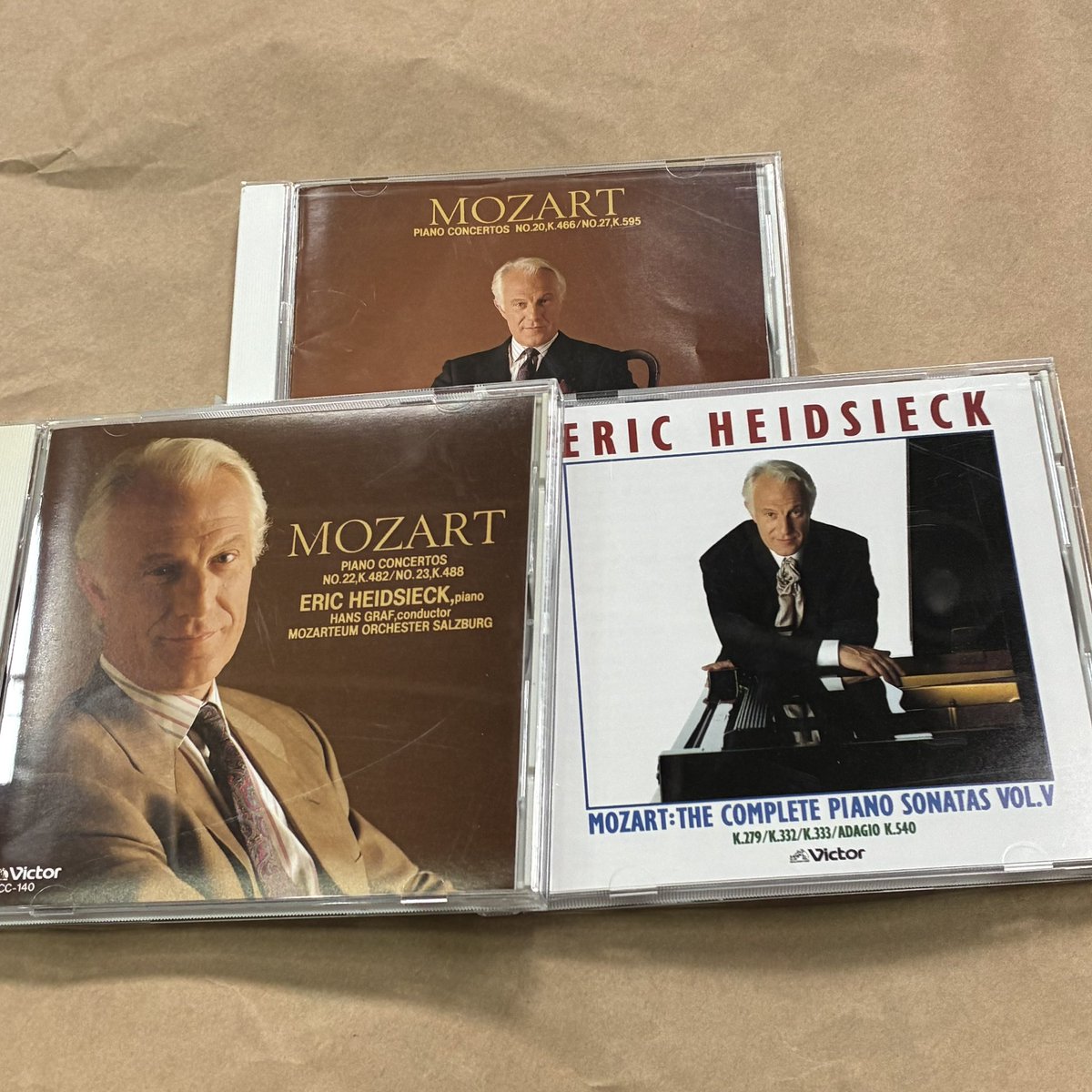 先日と同じセラーからハイドシェクのモーツァルトを追加出来、嬉しい