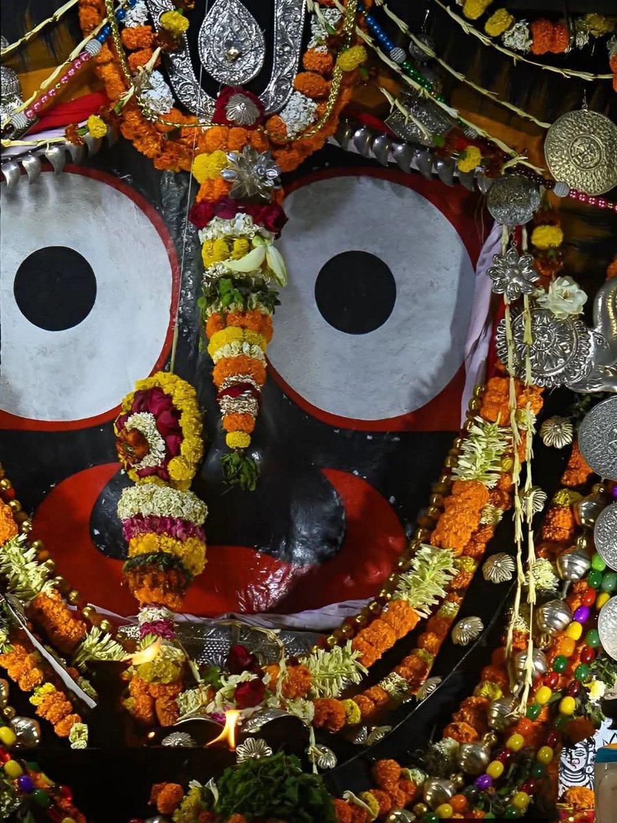 saptarshiOFC's tweet image. জয় জগন্নাথ 🙏
তোমার কৃপাই আমাদের শক্তি।

#JaiJagannath #JagannathMahaprabhu #PuriDham #Blessings