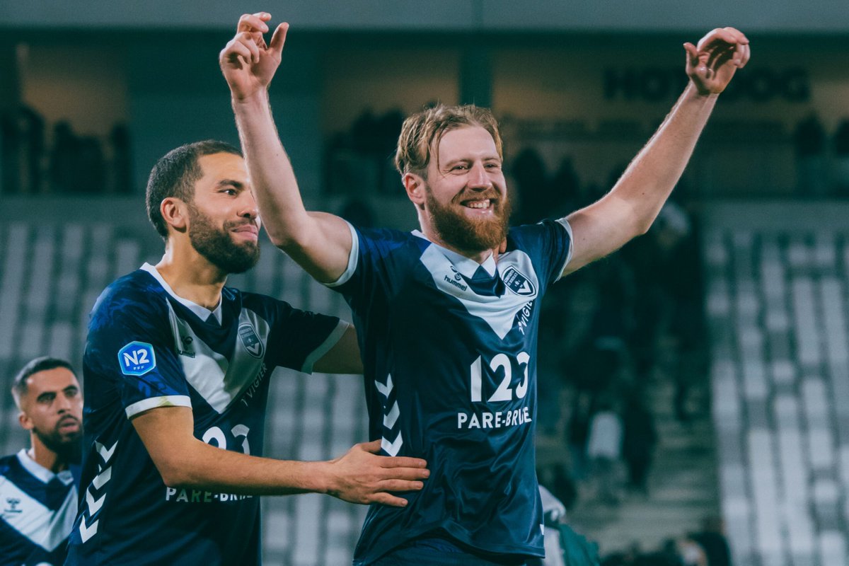 Ruben Droehnlé : "Bordeaux, c’est un des plus grands clubs français, et remonter avec ce club ce serait quelque chose d’extraordinaire"

A lire ici 👉 girondins4ever.com/?p=577165

#Girondins