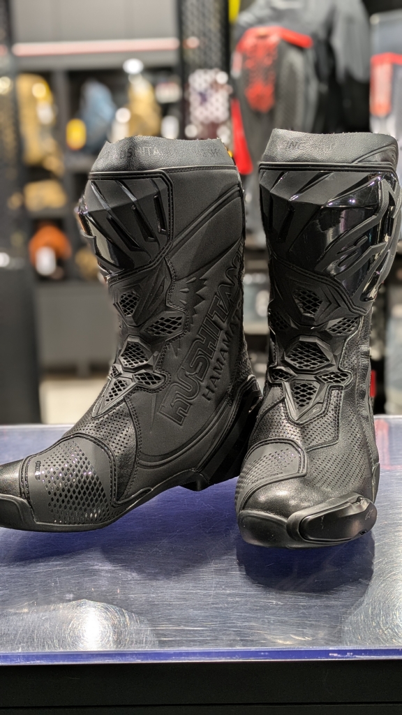 商品紹介】 7701 SUPERTECH R2 × ProtoCore Leather BLACKOUT MODEL