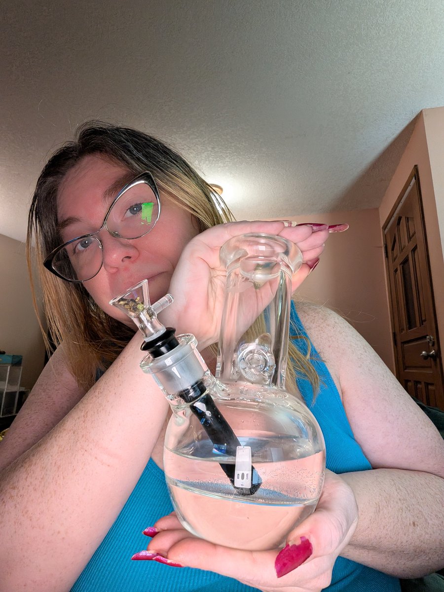 CamGirlKitten 🦇 PersephoneVixen🦇 QueenOfCascadia tweet media