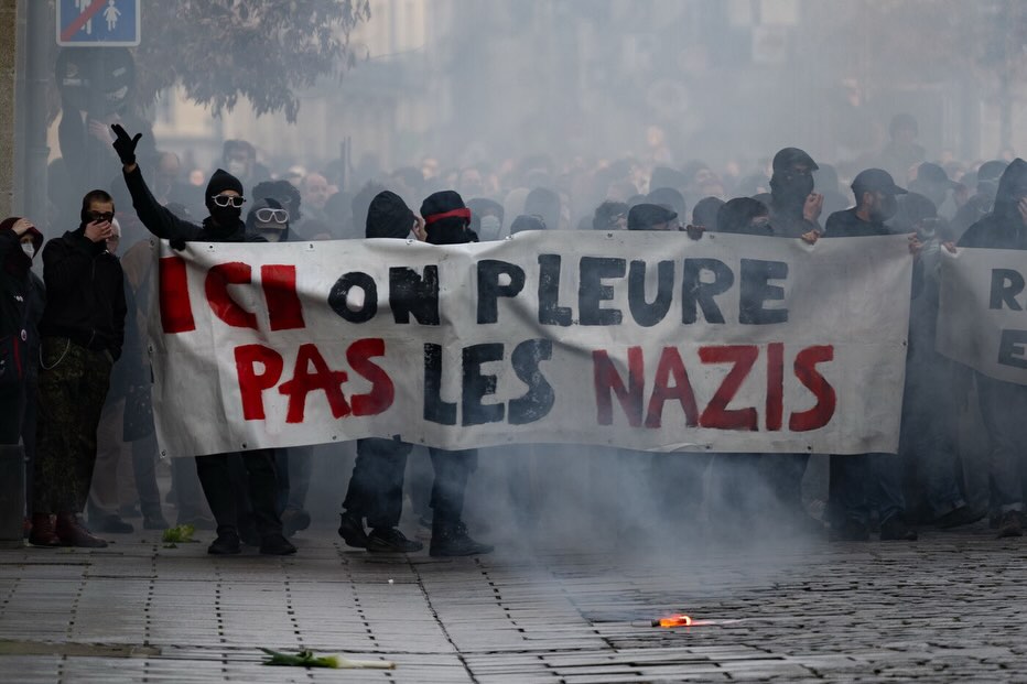 ❝Here, we do not mourn the nazis.❞

📍Rennes, France