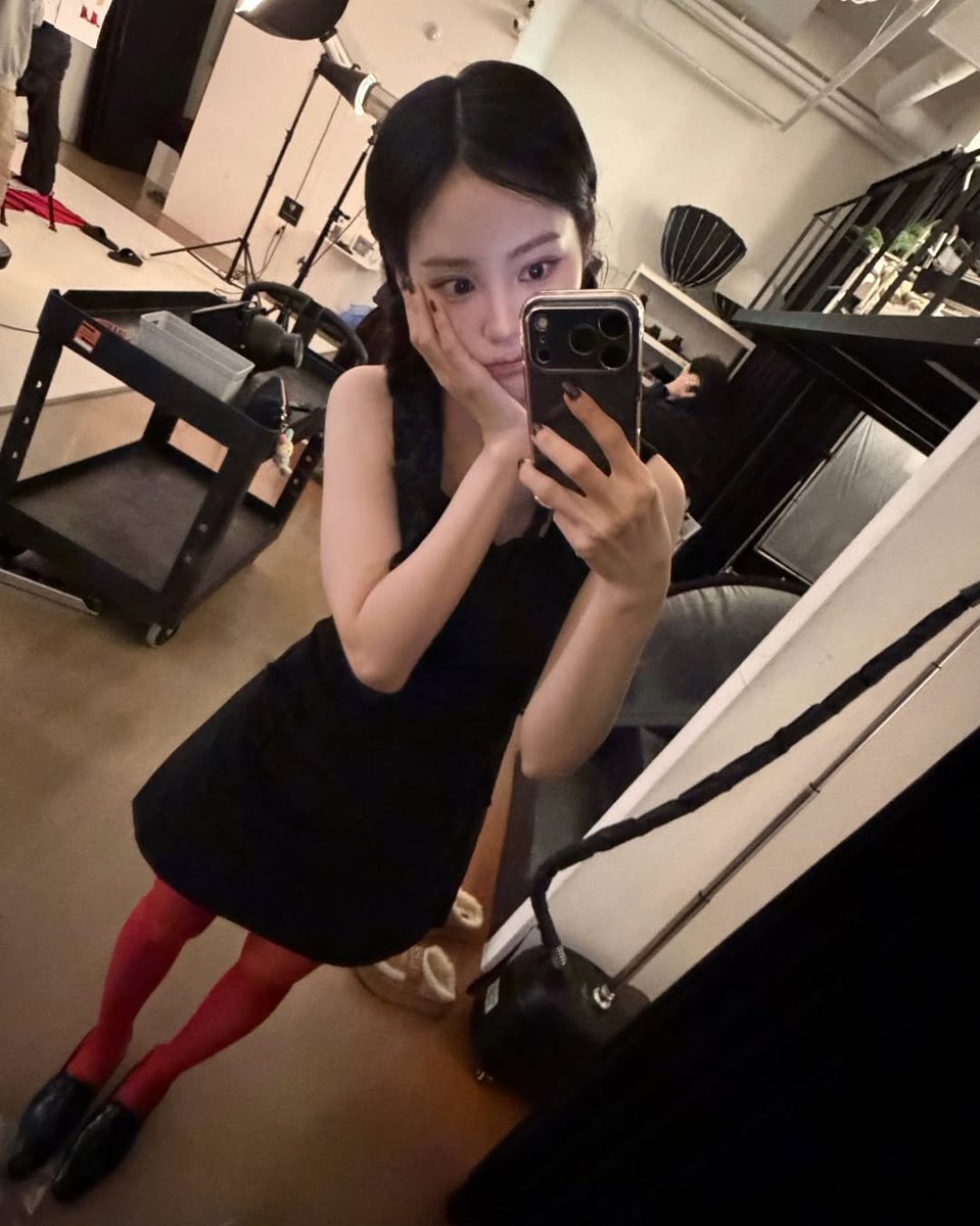 loona pics ᢉ𐭩 tweet media