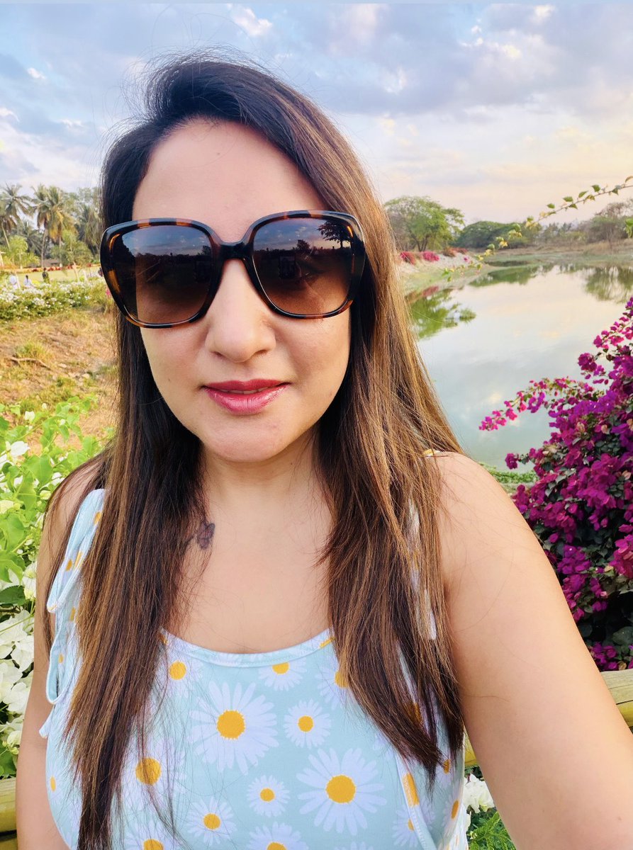 sonalgoelias's tweet image. No matter how tough the journey gets, optimism turns obstacles into opportunities. 

Trust the process, embrace the struggle, and never stop believing your efforts. 🌸

#Faith #Optimism
#Perseverance #Efforts 
#ChallengeYourOwnLimits