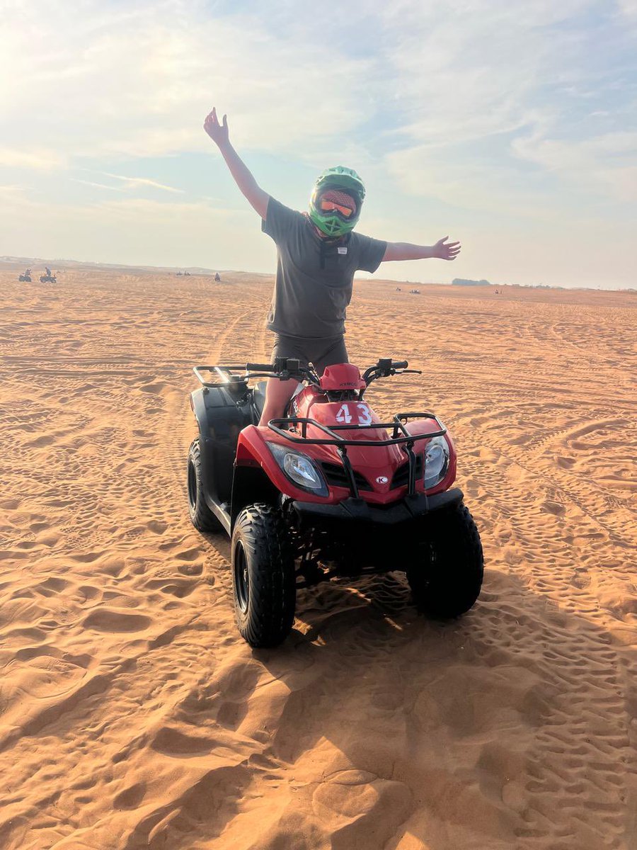 Tom Vickers tweet media