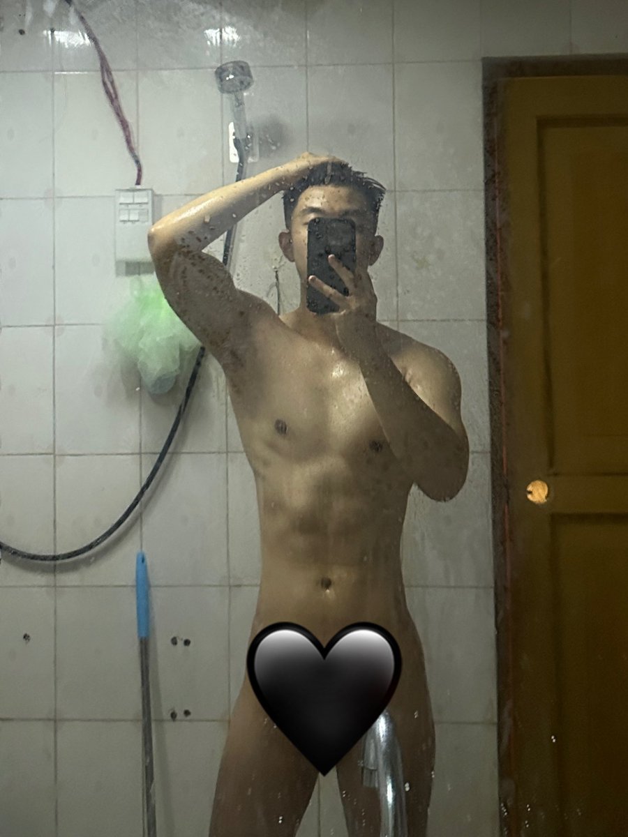 Call_Ron2004's tweet photo. Mát quá 💦💦 https://t.co/1VBqSQX663