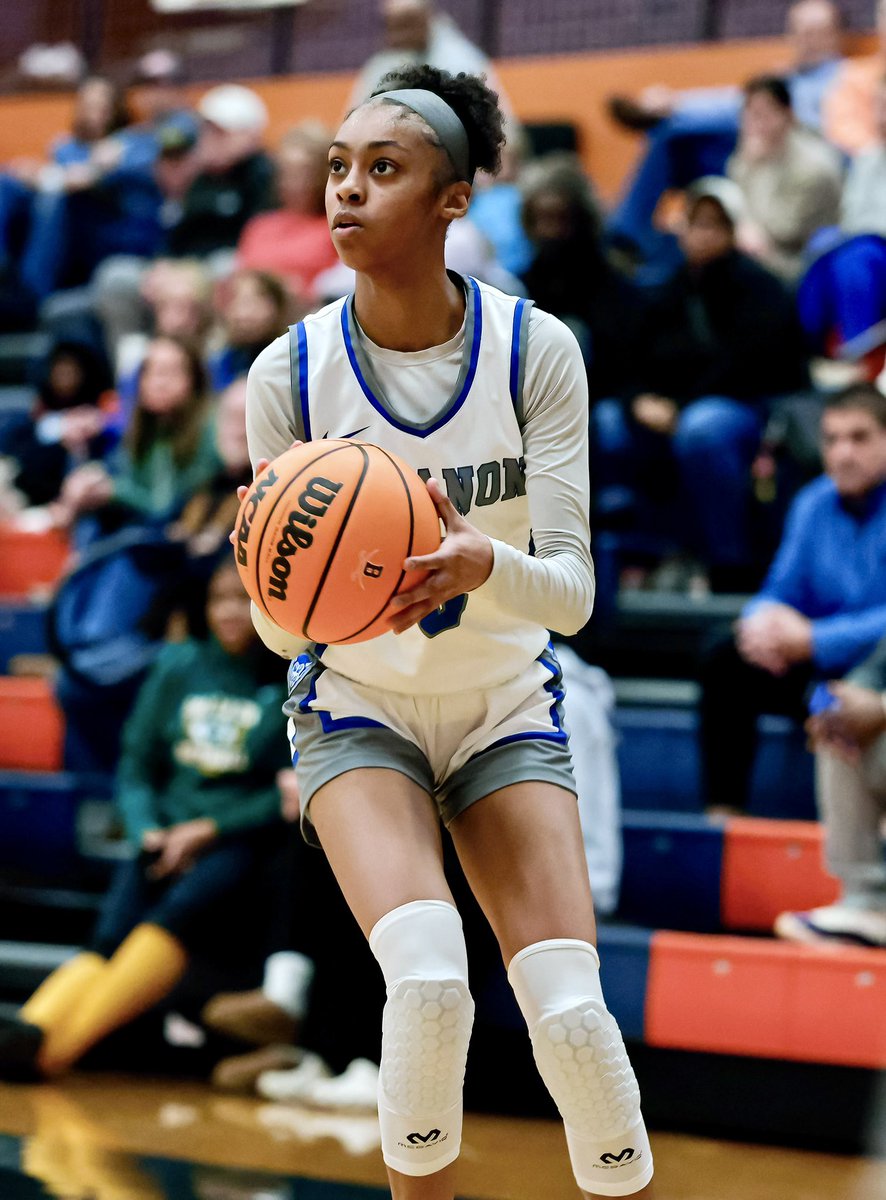 CejrPhotography's tweet photo. MAXPREPS PHOTO GALLERY ALERT!
@Ladycommandobb vs @LHSDevilettes 

Check out and purchase your favorite images from last night’s district consolation game here!  @hhscommandos @LHSAthletics615 #cejrphotography #highschoolhoops #actionshots #maxpreps 

https://t.co/9s2DlFbj9j https://t.co/Bhof7DlNLE
