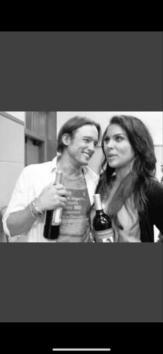 PhloeXJadia's tweet image. Happy 49th #Birthday #JayKennethJohnson🥳💫🎉🎈💙🎂

Seems like just yesterday that 22 year old heartthrob stole our ❤️ alongside the beautiful #NadiaBjorlin. Never forget those #Days, still wishing to see them one day back again✨

Sending love &amp;amp; light to the prince himself #JKJ