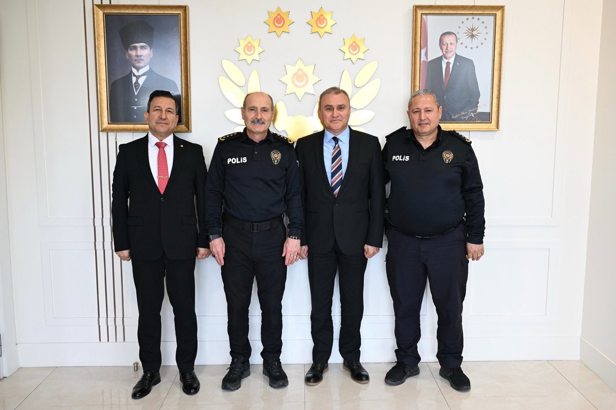 Teftiş Kurulu Başkanlığı Antalya Çalışma Merkezi Koordinatörü Sn. Mustafa Levent KÖSE, Antalya Polis Moral Eğitim Merkezi Müdürü Sn. Hayri ÖZDEMİR ve Antalya Özel Güvenlik Denetleme Bölge Başkanı Sn. Serdar HATIPOĞLU'na nazik ziyaretleri için teşekkür ederim.