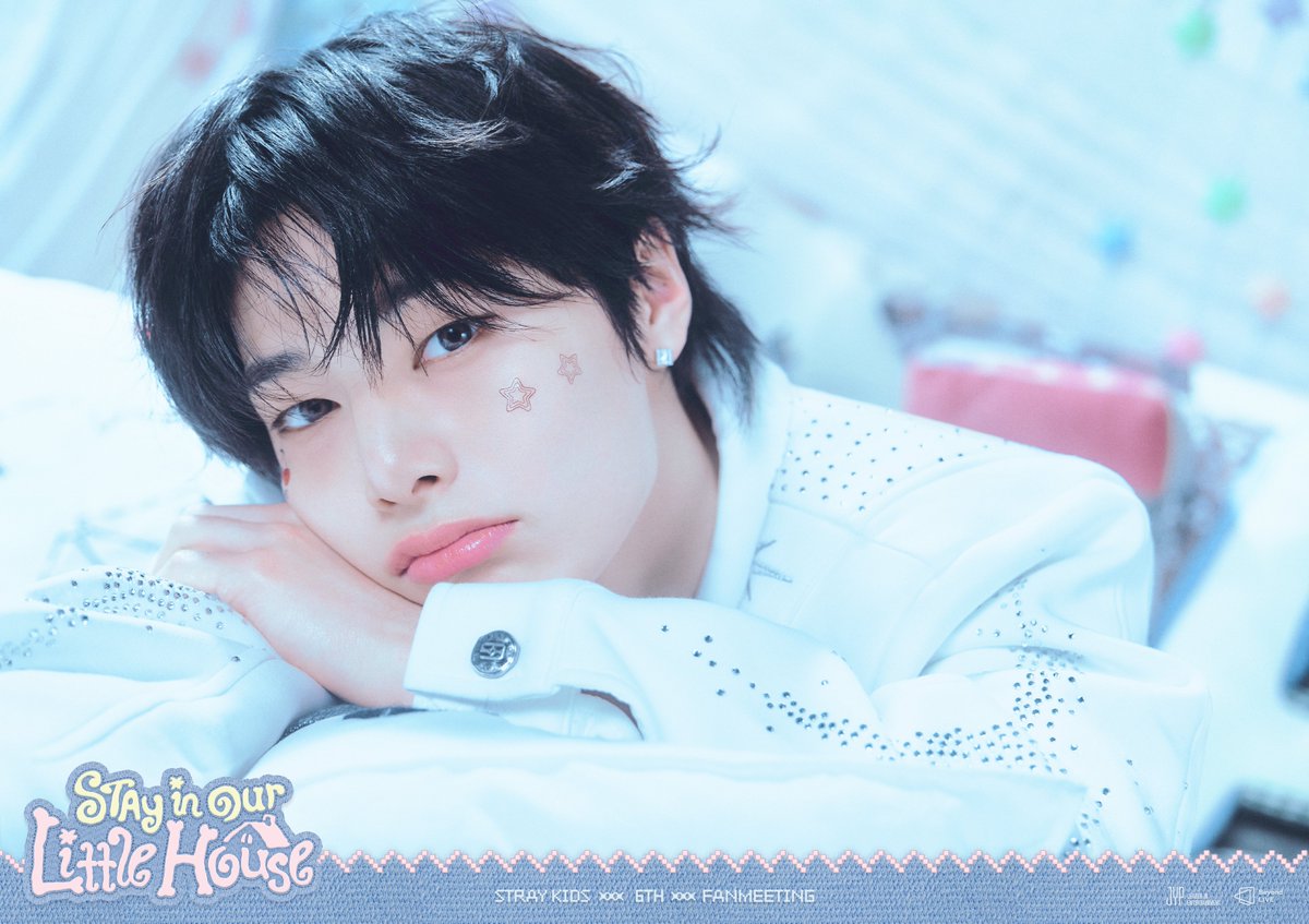 Stray Kids 6TH FANMEETING .・✭ 𝗦𝗧𝗔𝗬 𝗶𝗻 𝗢𝘂𝗿 𝗟𝗶𝘁𝘁𝗹𝗲