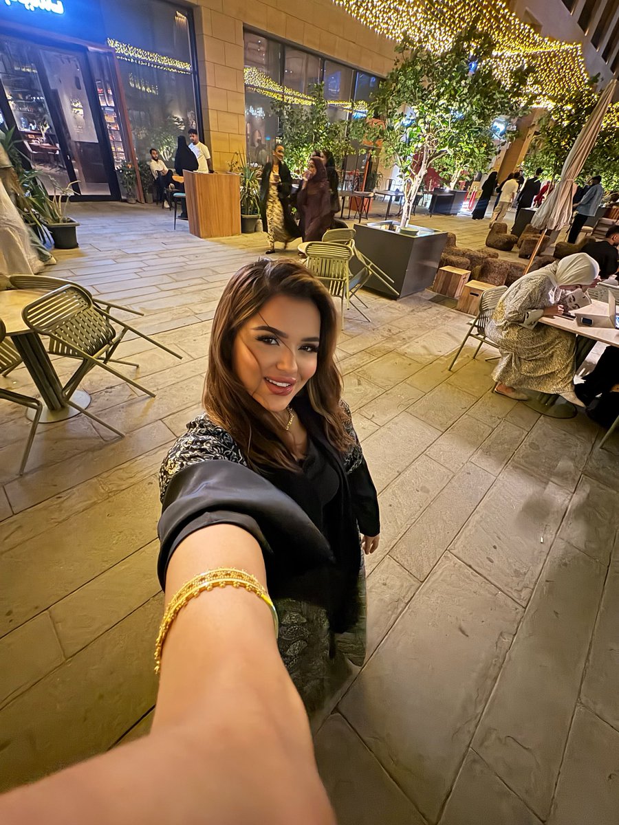 Alhanouf tweet media