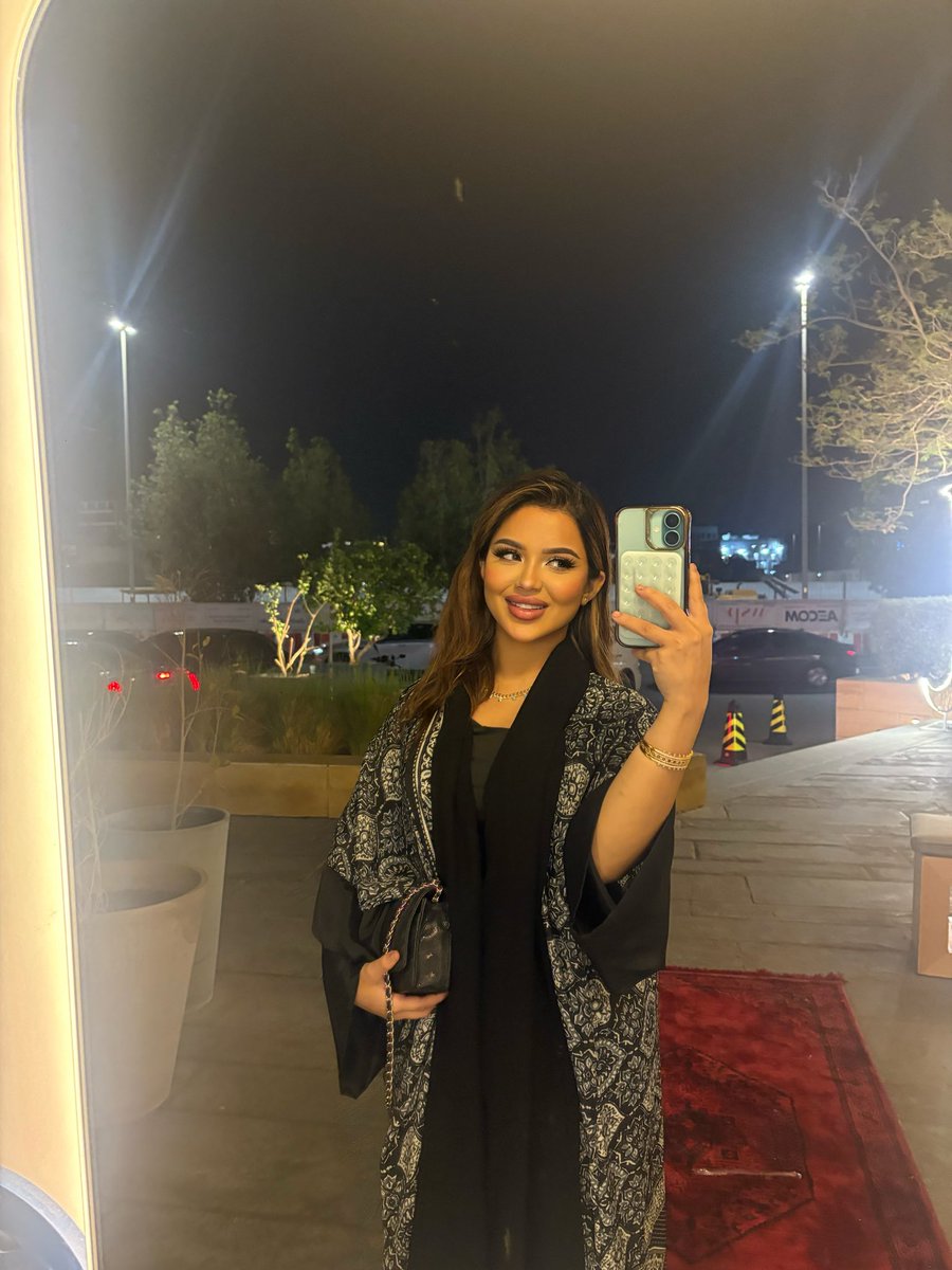 Alhanouf tweet media