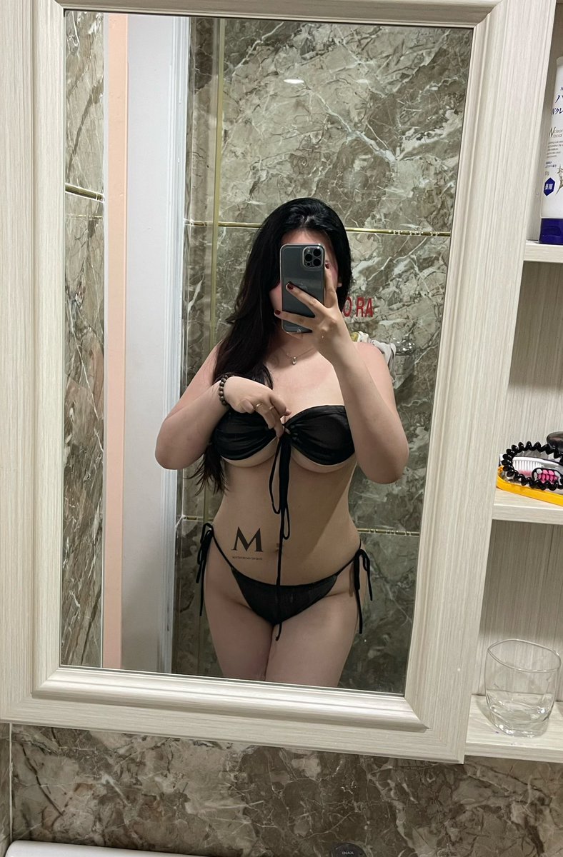 Mistress Mai Hoàng tweet media