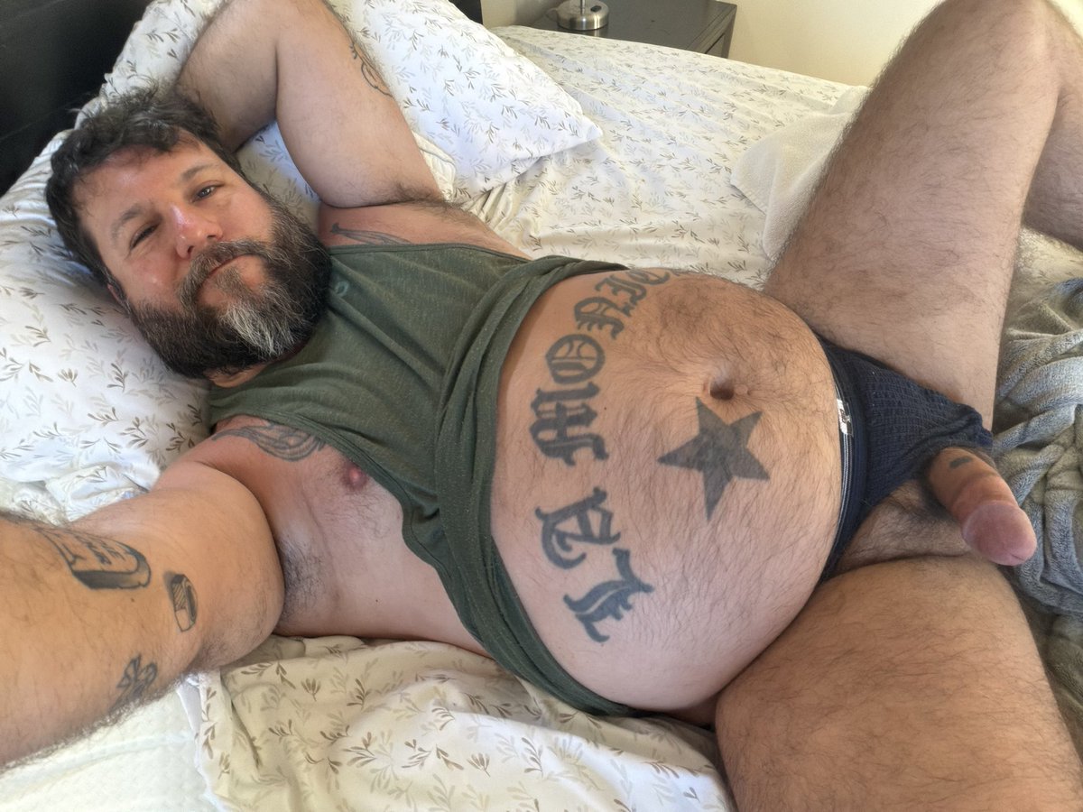 The Dom Bottom tweet media