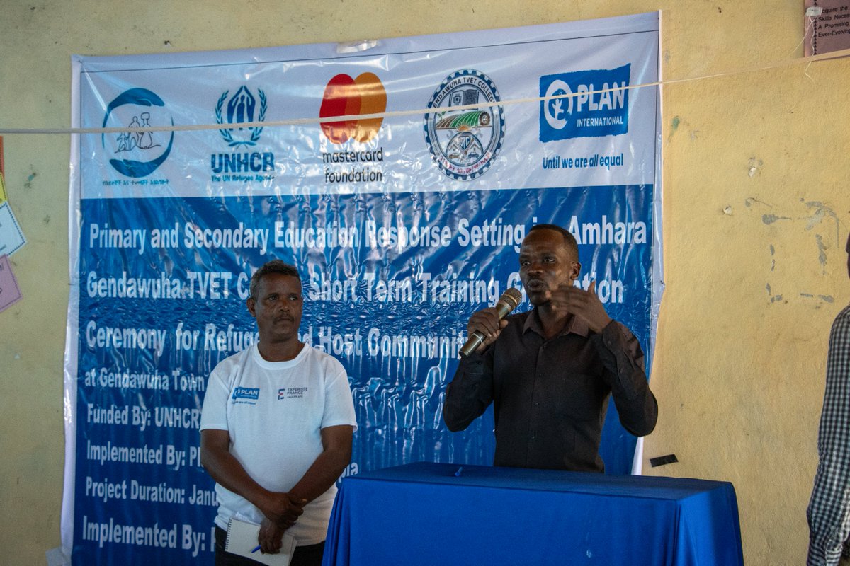 UNHCREthiopia's tweet image. 115 youth in #Amhara just graduated. 🛠️

From mobile repair and electric installation to animal husbandry, #refugees &amp;amp; local youth are now ready for employment and entrepreneurship.

🙏🏽@MastercardFdn @RRSEthiopia @planethiopia