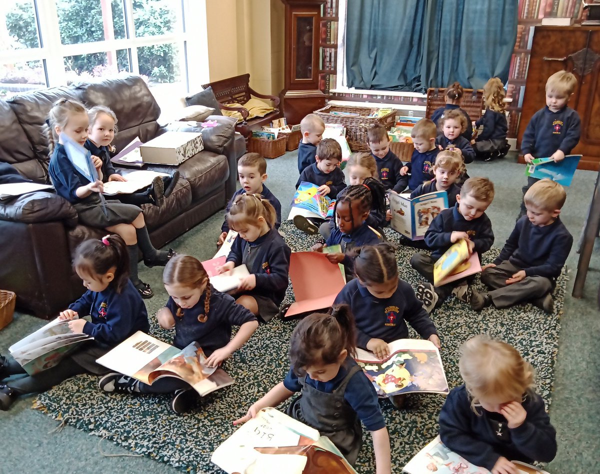 Mrs Davies tweet media