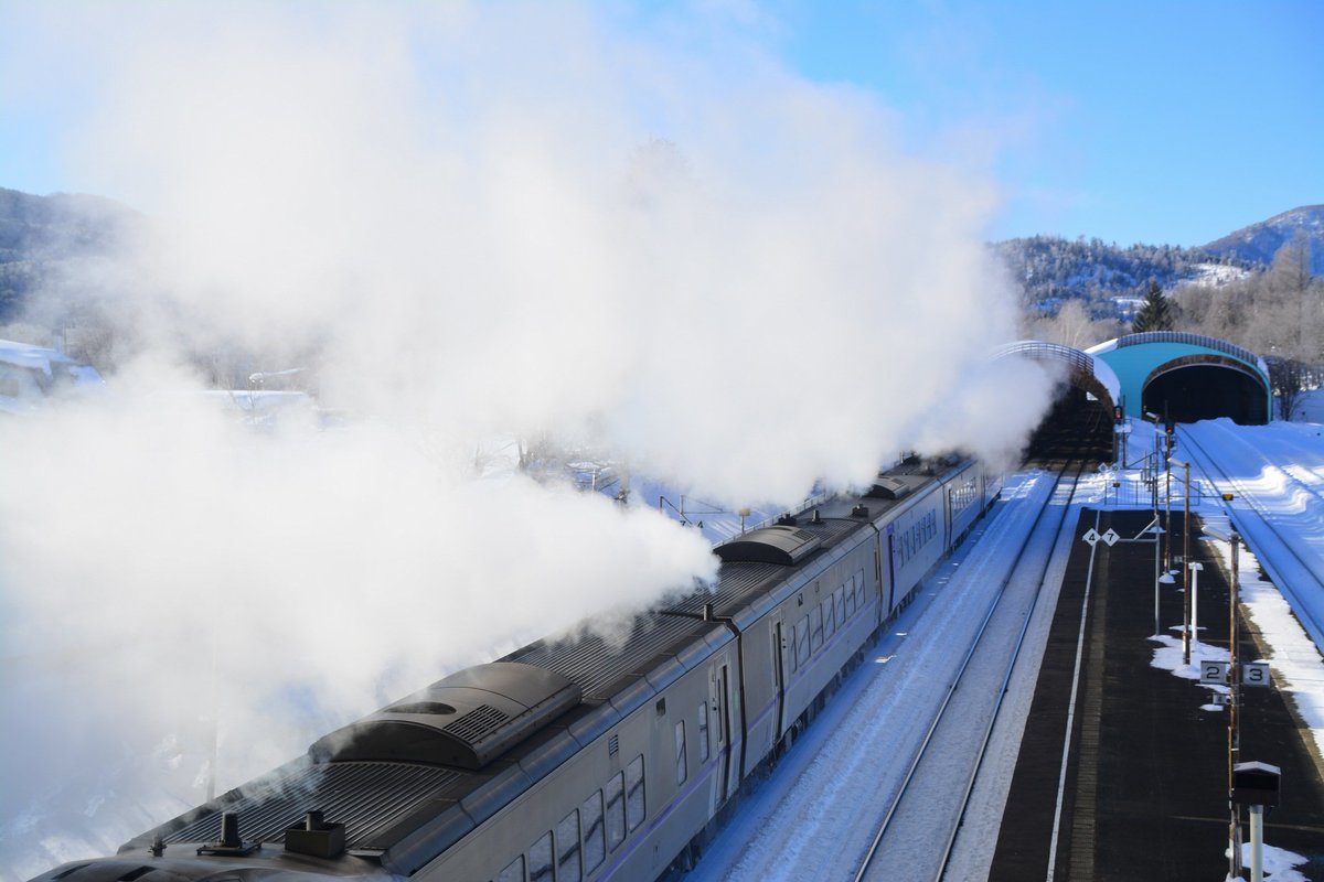 これを見た人は無言で去年の2月の画像を貼る