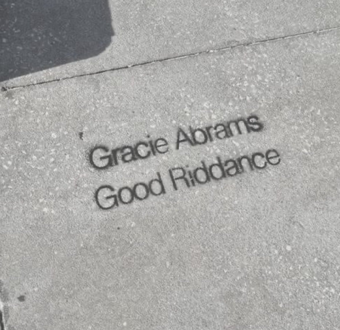 les ౨ৎ tweet media