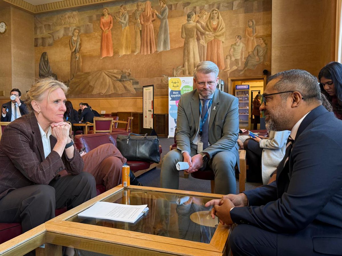 Minister Dr <a href="/abkhaleel/">Abdulla Khaleel</a> met with the Minister for Foreign Affairs of Iceland, <a href="/thorgkatrin/">Þorgerður Katrín Gunnarsdóttir</a> at #HRC61.

Both Ministers discussed priority areas in human rights and explored possibilities for collaboration in mutually benefiting areas.