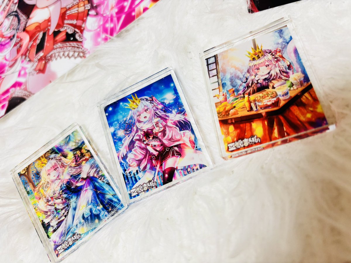 本日も各賞をご紹介💕 【A賞】直筆サイン入りブロマイド 【B賞】ミニ