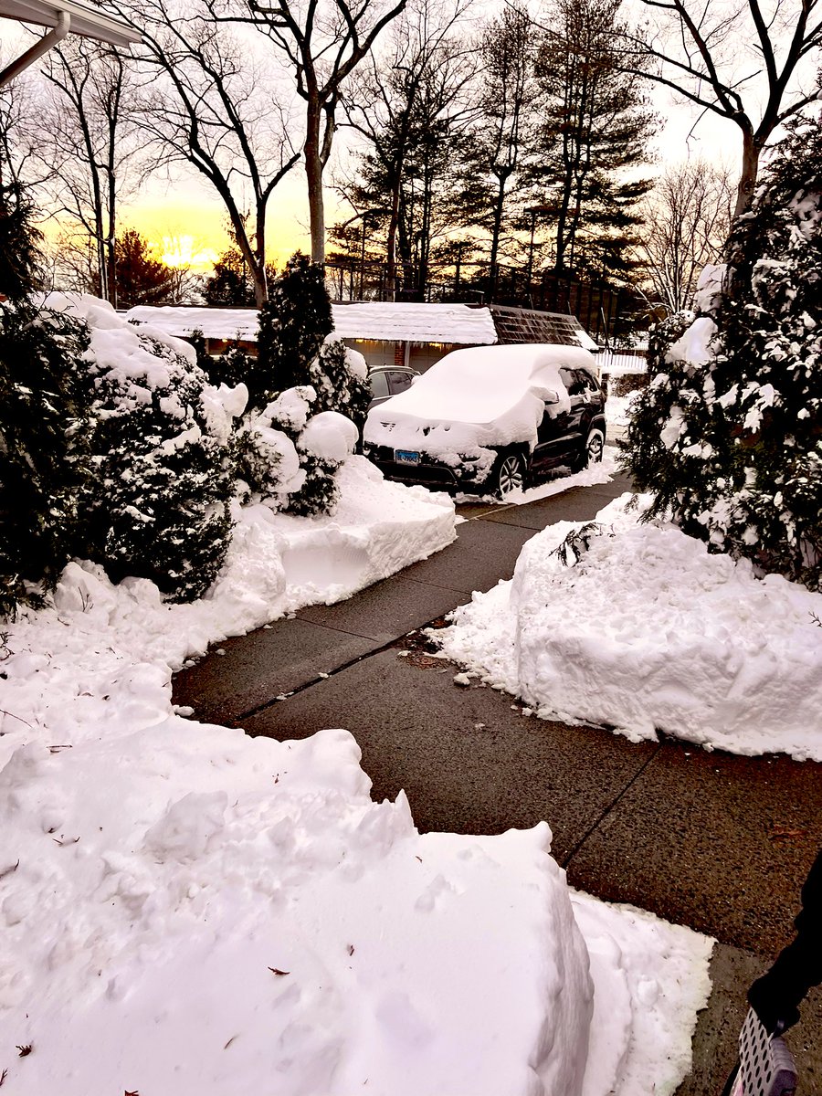 Angel Perez tweet media