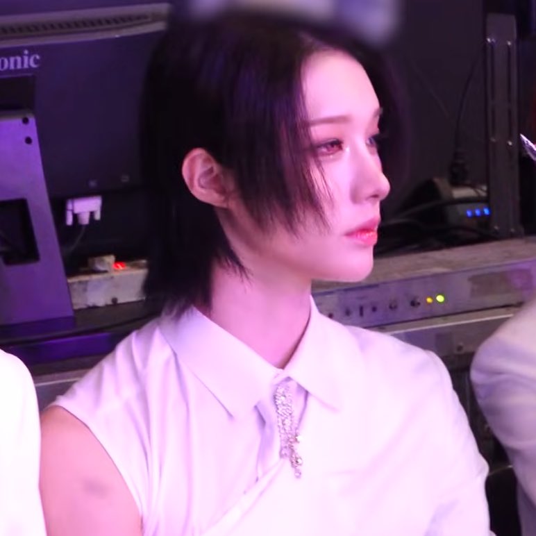 chnkuanjui's tweet photo. this insane face https://t.co/EzfUPhE4CF