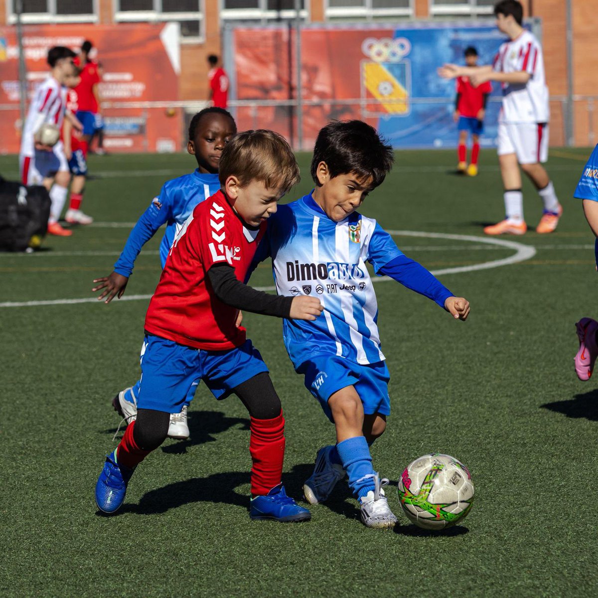 ❤️‍🔥 𝑪𝑨𝑵𝑻𝑬𝑹𝑨 𝑨𝑻𝑪𝑯 ⚽️

🤩 Nuestros 𝐌𝐈𝐍𝐈𝐒 son los mejores ✅
🆚 <a href="/UniBellvitge/">U.D. Unificación Bellvitge</a> 🤝🏻

#SomHospitalense #CanteraATCH 🔴